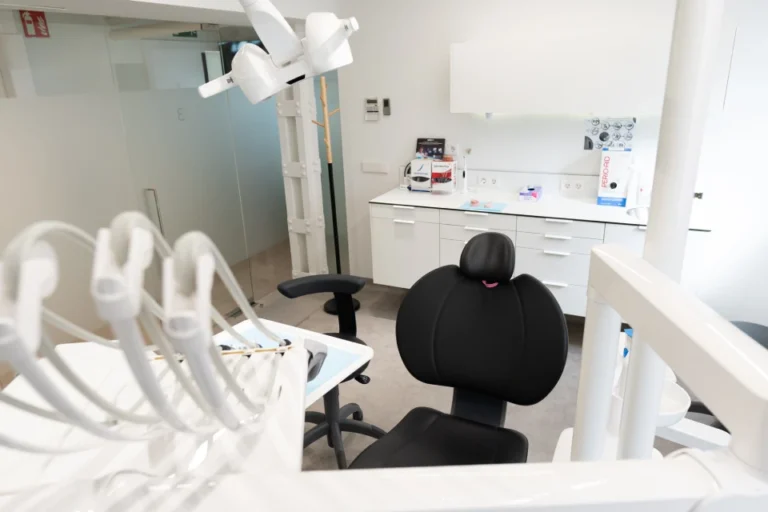 clinica-dental-goya-equipamiento