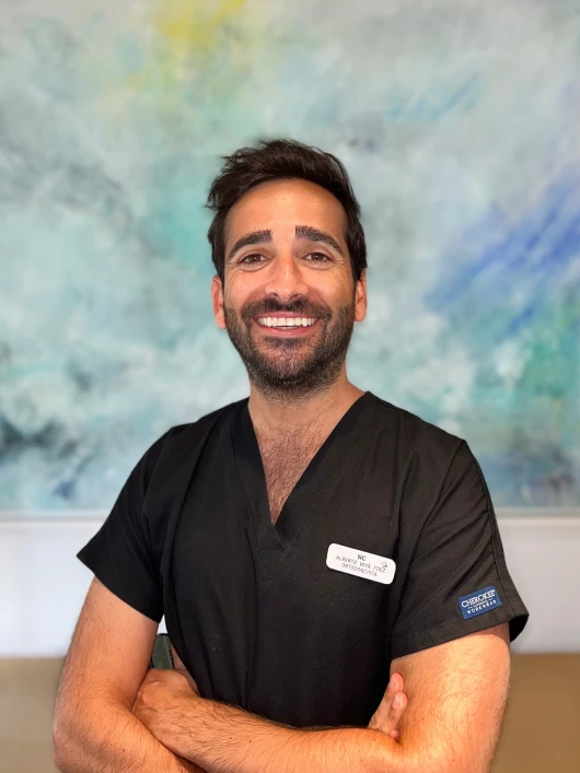 clinica-dental-nunez-cobos-alberto-vaya