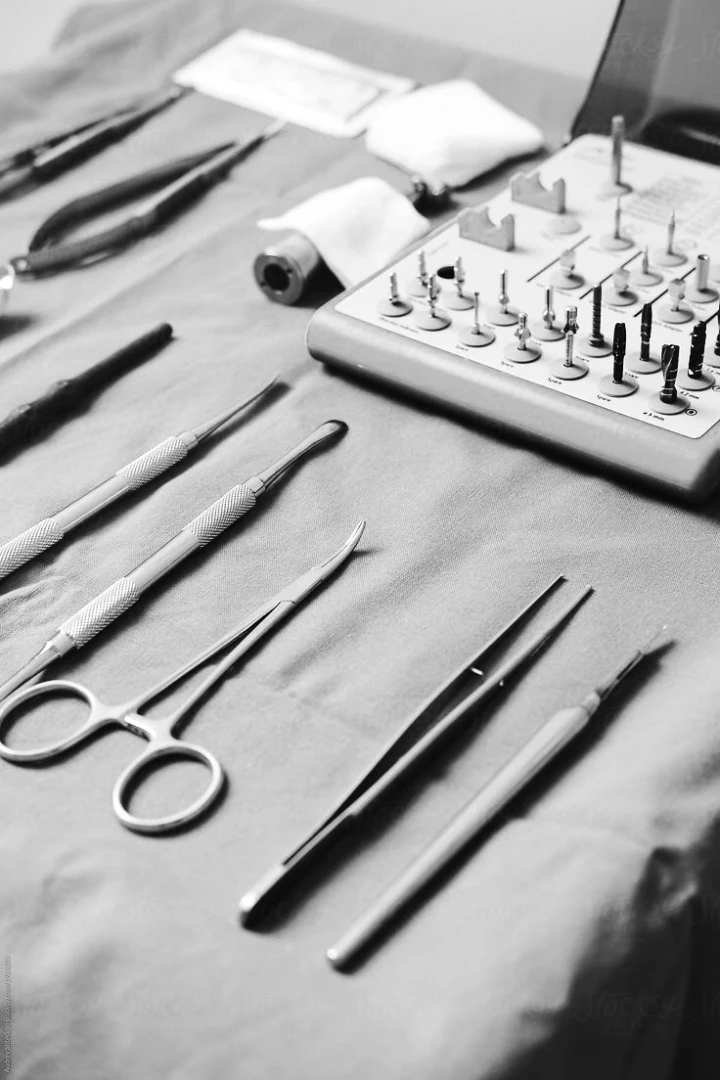 implantes-dentales-goya-instrumental